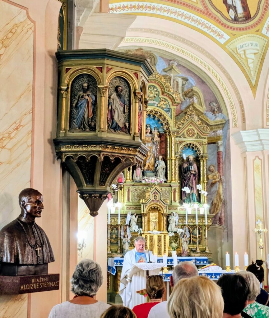 Mala Gospa u Vukovini: Proslavljen rođendan nebeske Majke uz blagoslov za početak školske godine